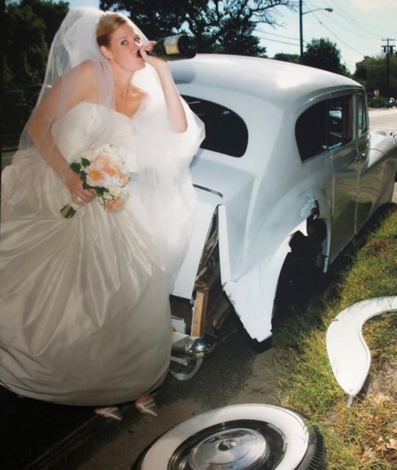 Literal Wedding Crash | Twitter/@alisoncostdel