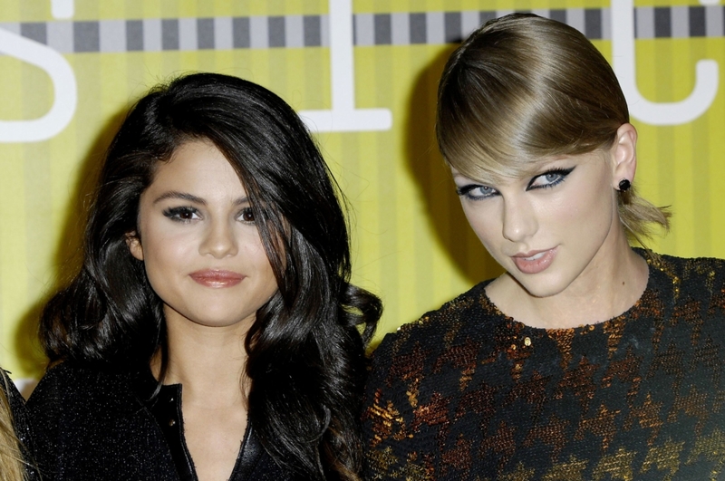 Taylor Swift and Selena Gomez | Alamy Stock Photo