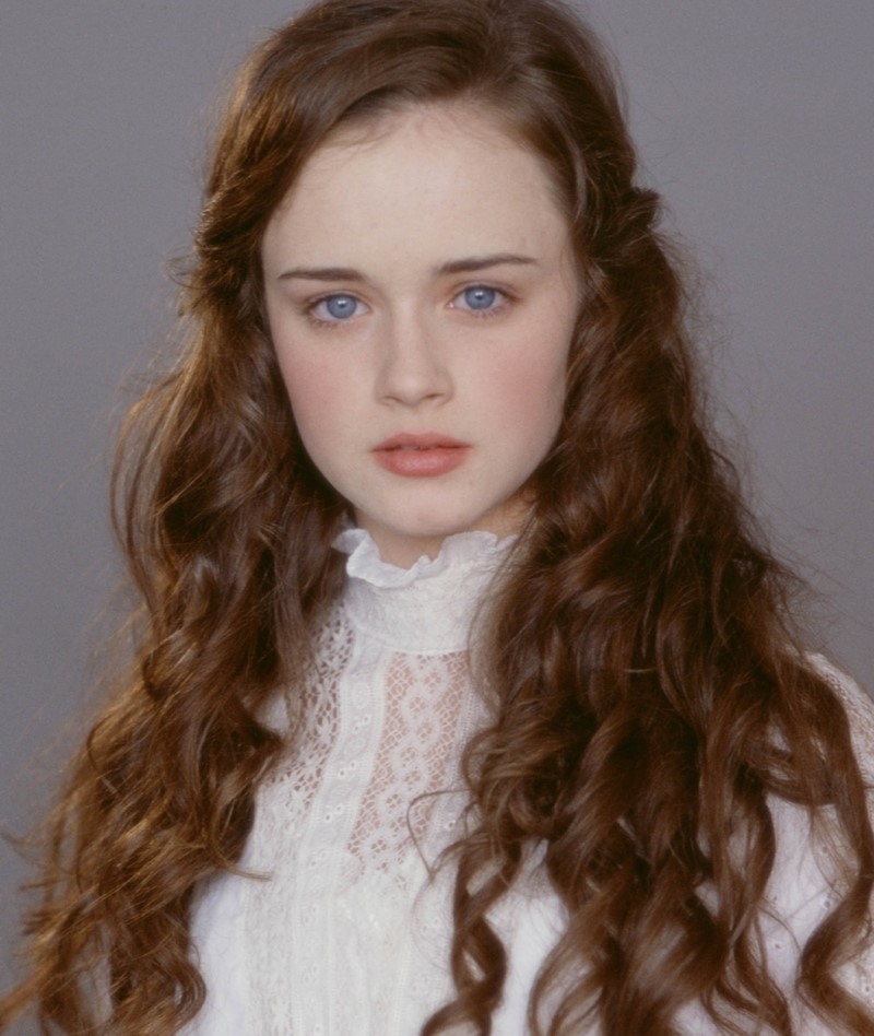 Alexis Bledel | Alamy Stock Photo by Moviestore Collection