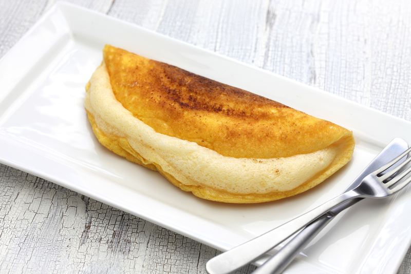 Make a Fluffy Omelet | bonchan/Shutterstock