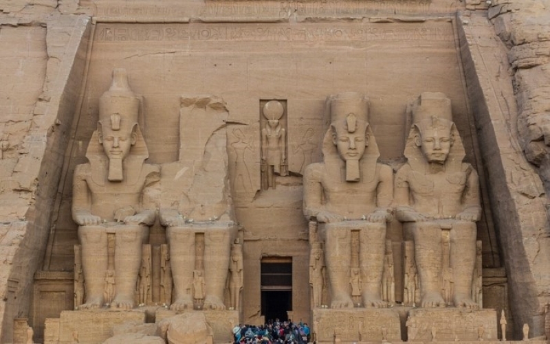 Ancient Egyptian Archeologists | Matyas Rehak/Shutterstock