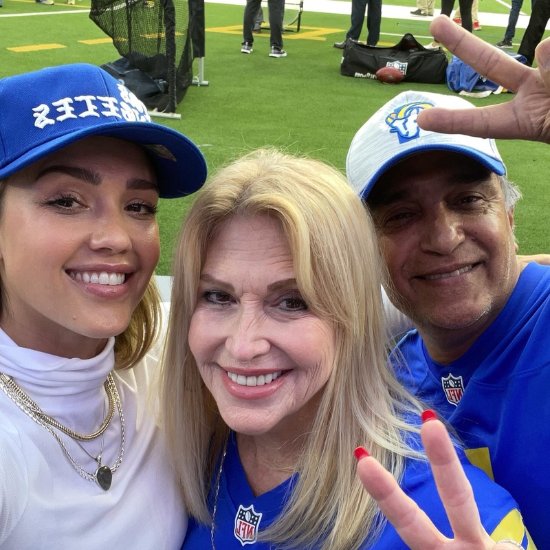 Los Angeles Rams: Jessica Alba | Instagram/@jessicaalba