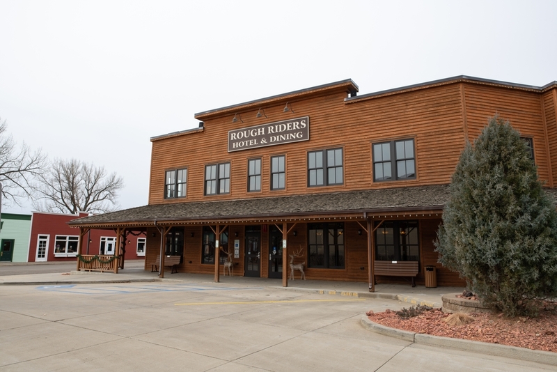 Rough Riders Hotel in Medora, North Dakota | Michael Gordon/Shutterstock