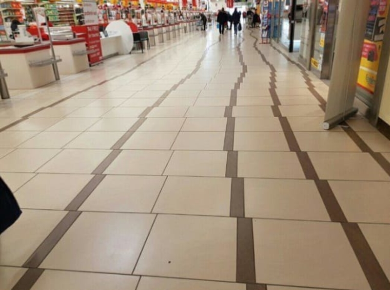El supermercado de la ilusión óptica | Reddit.com/iGniSsak