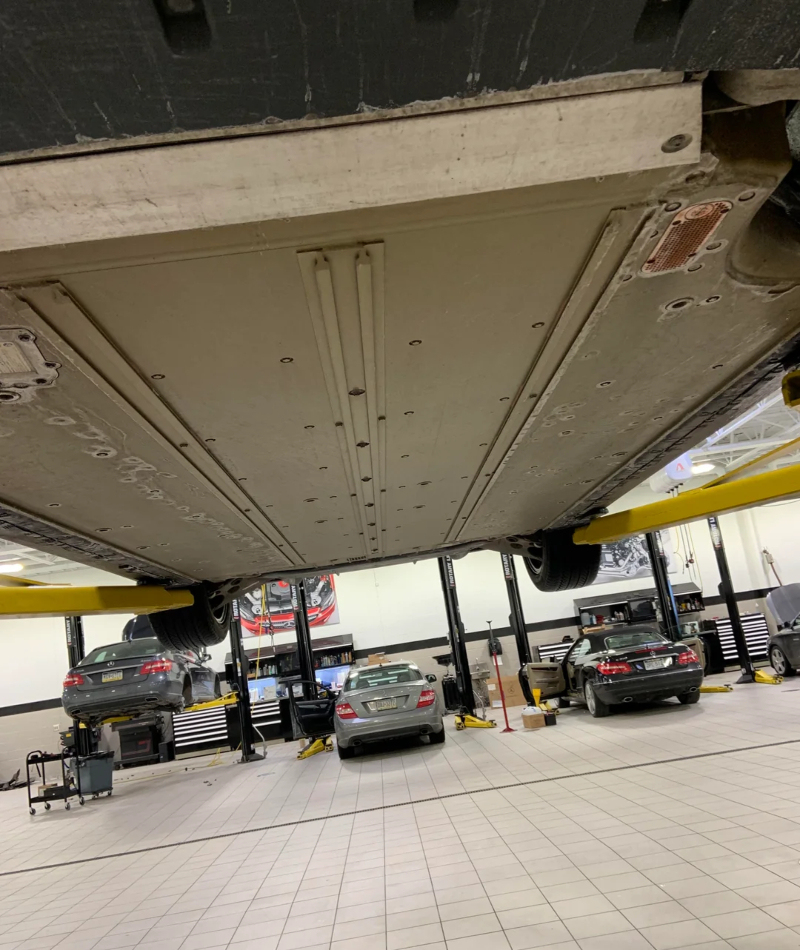 If You've Ever Wondered What the Underside of a Tesla Looks Like... | Reddit.com/amgtech724