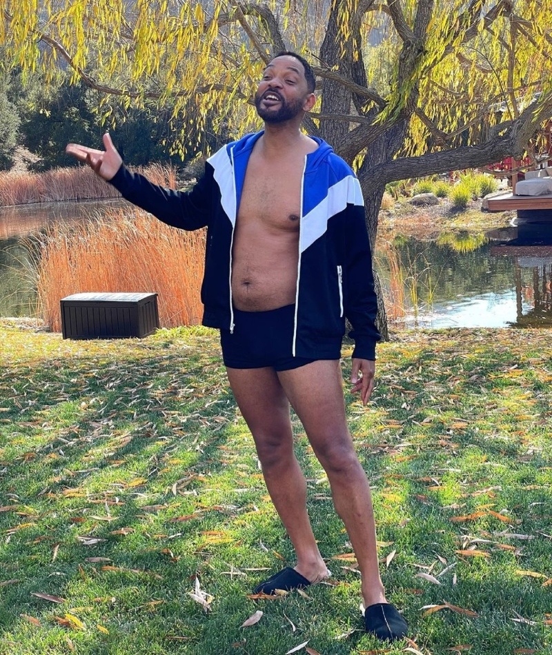 Will Smith Lets It All Hang Out | Instagram/@willsmith