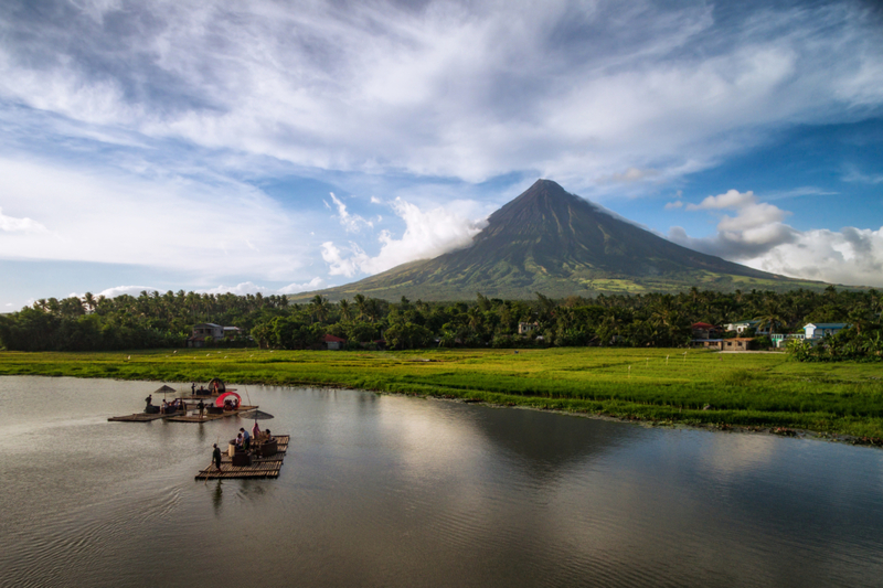 Cuidado con los lagos situados cerca de volcanes y de un entorno cálido | Shutterstock