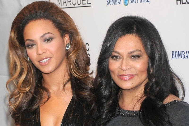 Tina Knowles und Beyoncé Knowles Carter | Alamy Stock Photo by Kristin Callahan/Everett Collection