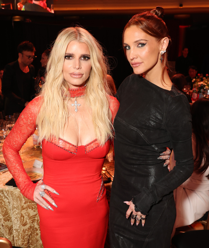 Jessica Simpson and Ashlee Simpson | Getty Images Photo by Jesse Grant