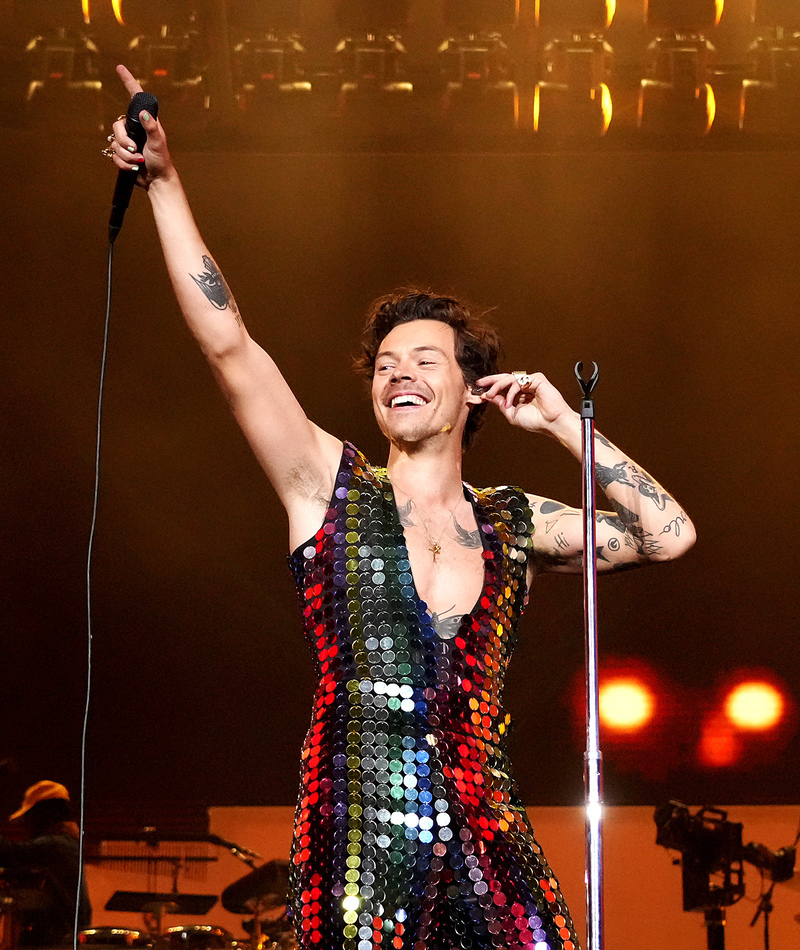 Harry Styles Absolutely Sparkles | Getty Images Photo by Kevin Mazur