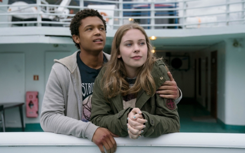 The Innocents (SO LALA) | Alamy Stock Photo by Aimee Spinks/Netflix/courtesy Everett Collection/Ron Harvey/Everett Collection Inc