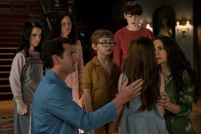The Haunting of Hill House (AM BESTEN) | Alamy Stock Photo by PictureLux / The Hollywood Archive