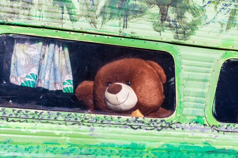 The Happy Teddy | Alamy Stock Photo