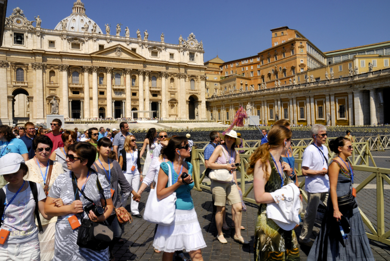 Reality: St. Peter’s Square, Vatican City | Shutterstock