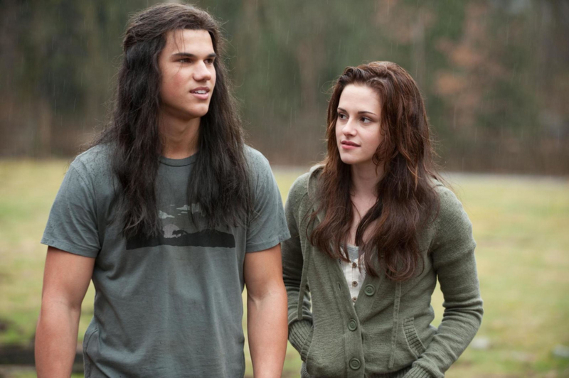 Kristen Stewart Felt Odd With Taylor Lautner | Alamy Stock Photo by Entertainment Pictures 