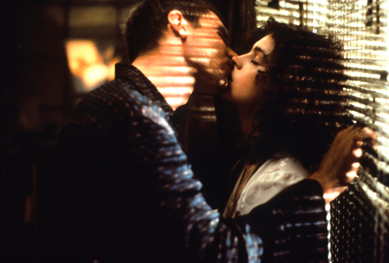 Love and Hate on the Silver Screen: Harrison Ford and Sean Young in “Blade Runner” | Alamy Stock Photo by Universal Images Group North America LLC/mrk movie