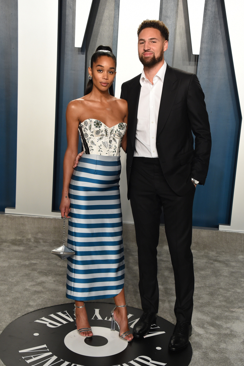 Laura Harrier y Klay Thompson | Getty Images Photo by John Shearer