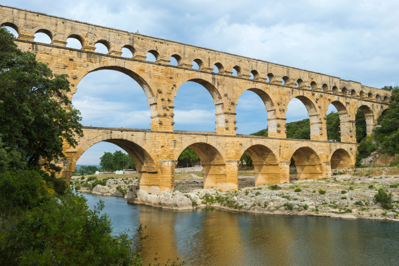 Puente del Gard, Francia | Alamy Stock Photo by Michel & Gabrielle Therin-Weise 