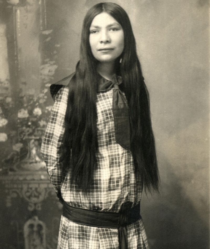 Die Macht der Ojibwe-Frauen | Alamy Stock Photo by Glasshouse Images/JT Vintage