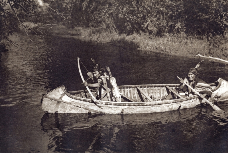 Jäger des Ojibwe-Flusses | Alamy Stock Photo by Underwood Archives, Inc