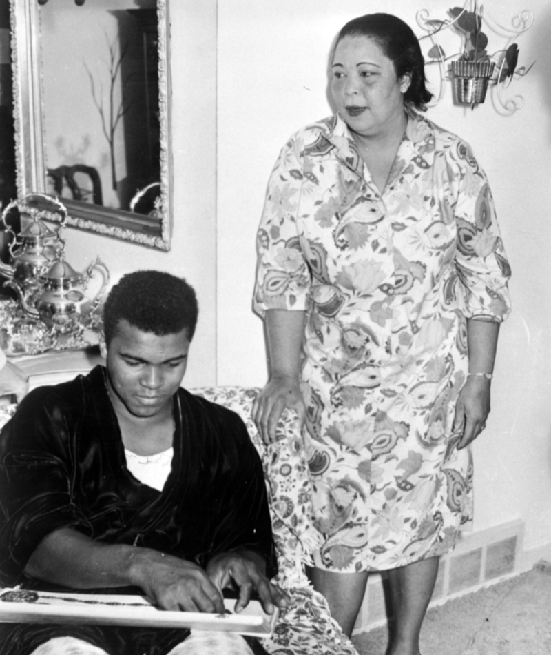 La mère de Muhammad Ali (1964) | Alamy Stock Photo by Smith Archive 