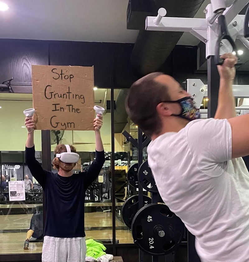 Someone Who Doesn't Go the Gym That Much | Instagram/@dudewithsign