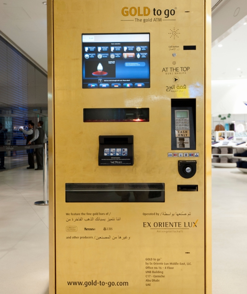 Es gibt Geldautomaten, die Goldbarren ausgeben | Alamy Stock Photo