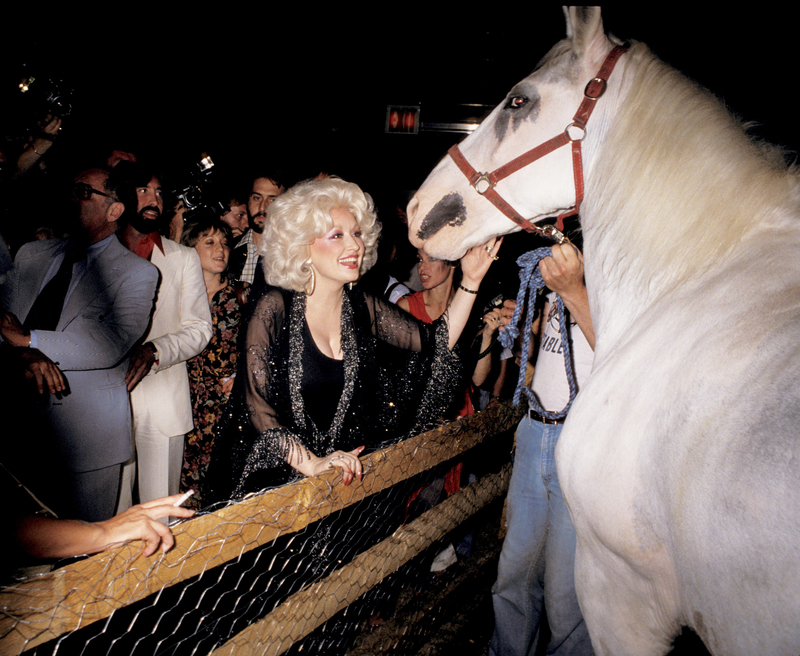 Dolly Parton llevó una fuerte dosis de country al NYC Club | Getty Images Photo by Ron Galella