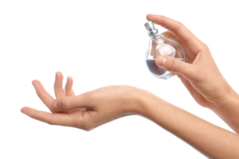 Make Perfume Last Longer | Shutterstock