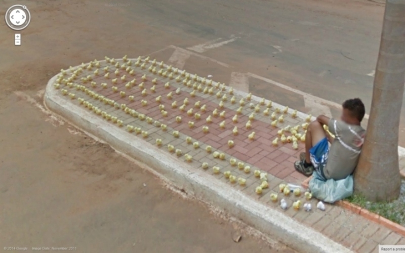 El regreso de los patitos de goma | Imgur.com/JGy1dhr via Google Street View