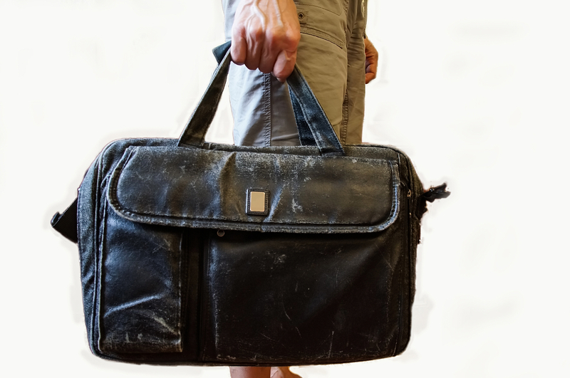 Robert’s Bag | Shutterstock