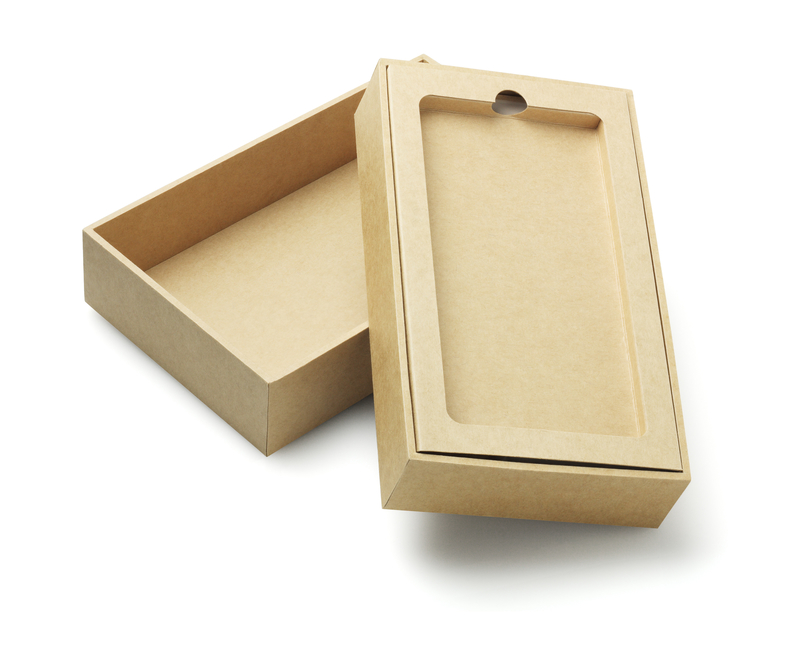 Cajas vacías para electrodomésticos y aparatos | Shutterstock Photo by dezign56