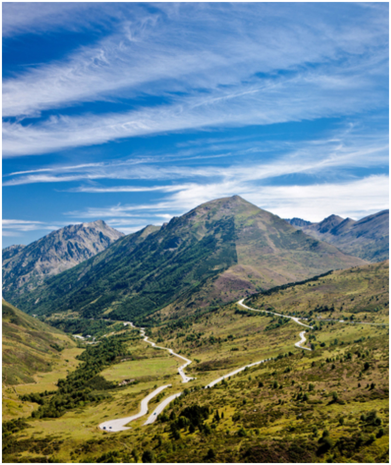 Die Gebirgsgrenze von Andorra | Alamy Stock Photo by E.J. Baumeister Jr. 