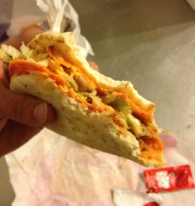 Order a Dorito Shell at Taco Bell | Twitter/@GeeIsMe