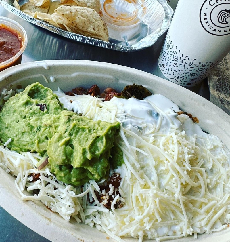 Don’t Miss Out on the Extra Freebies at Chipotle | Instagram/@its_jamiebsh