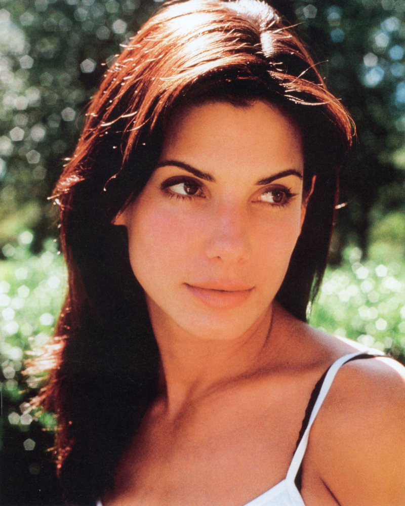 https://www.daily-choices.com/wp-content/uploads/cmg_images/71062/rid_dbb58fc43c827008ef9c0c6583f75917/C1DH2H-Sandra-Bullock-819x1024.jpg.pro-cmg.jpg