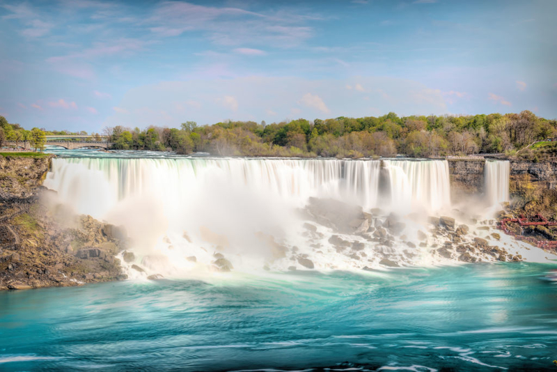 You’ll Never Believe What Researchers Discovered When They Drained the Water from The Niagara Falls | Getty Images Photo by Roberto Machado Noa/LightRocket