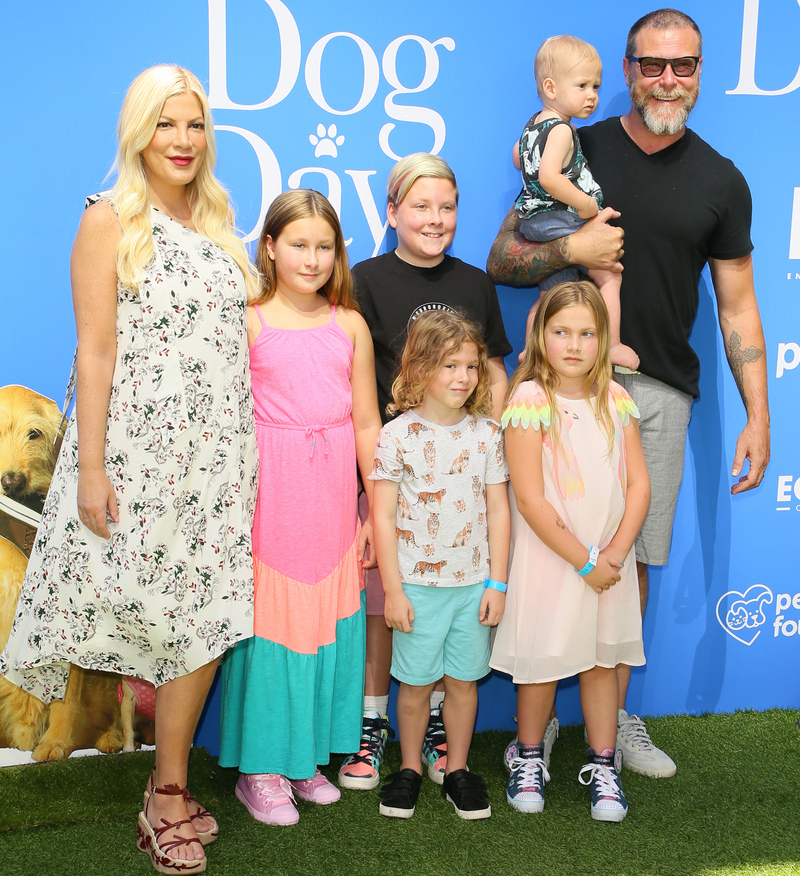 Tori Spelling and Dean McDermott | Getty Images Photo by Jean Baptiste Lacroix
