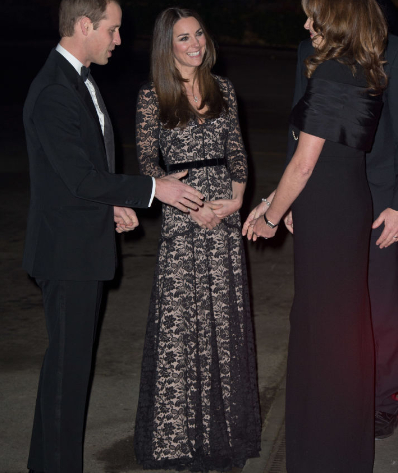 Black Temperley London Gown – December 2013 | Getty Images Photo by Anwar Hussein/WireImage