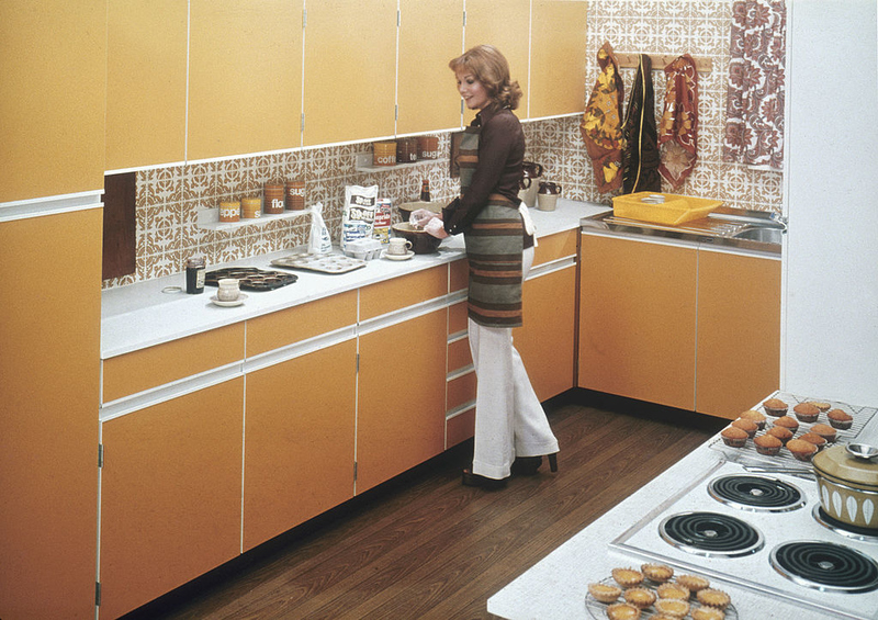 Tan Kitchen Cabinets, Don’t | Getty Images Photo by f8 Imaging/Hulton Archive